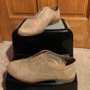 Women’s suede shoes